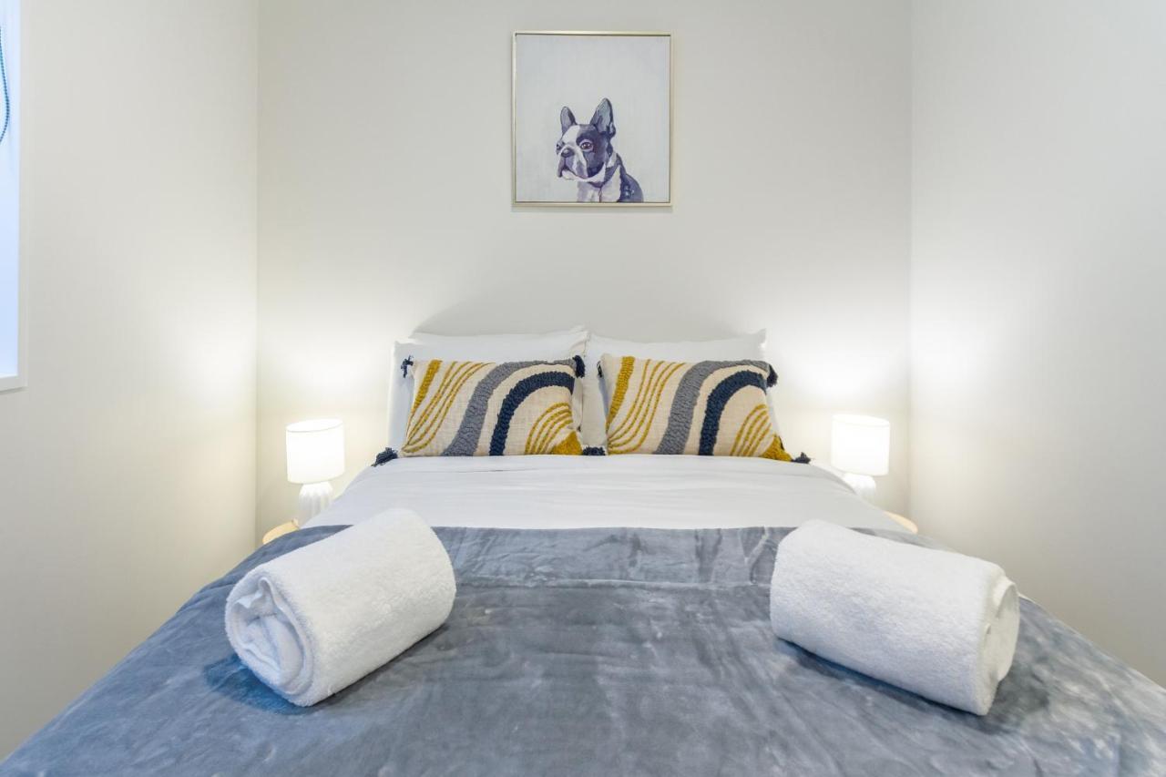 Cozy 3 Bedroom Near Hagley Park W/Garage 基督城 外观 照片